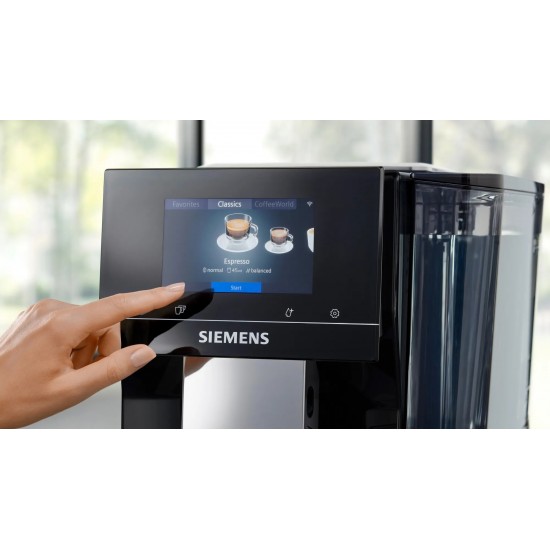 Siemens TP713R19 Tam Otomatik Kahve Makinesi EQ700 classic Piyano siyah, Çıkarılabilir su tankı Siemens TP713R19 Tam Otomatik Kahve Makinesi EQ700 classic Piyano siyah, Çıkarılabilir su tankı